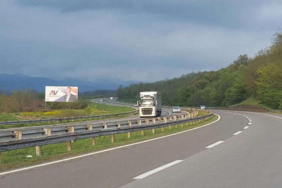 AP Beograd Nis megabord 10x5m kod N Bracina od BG MB 1