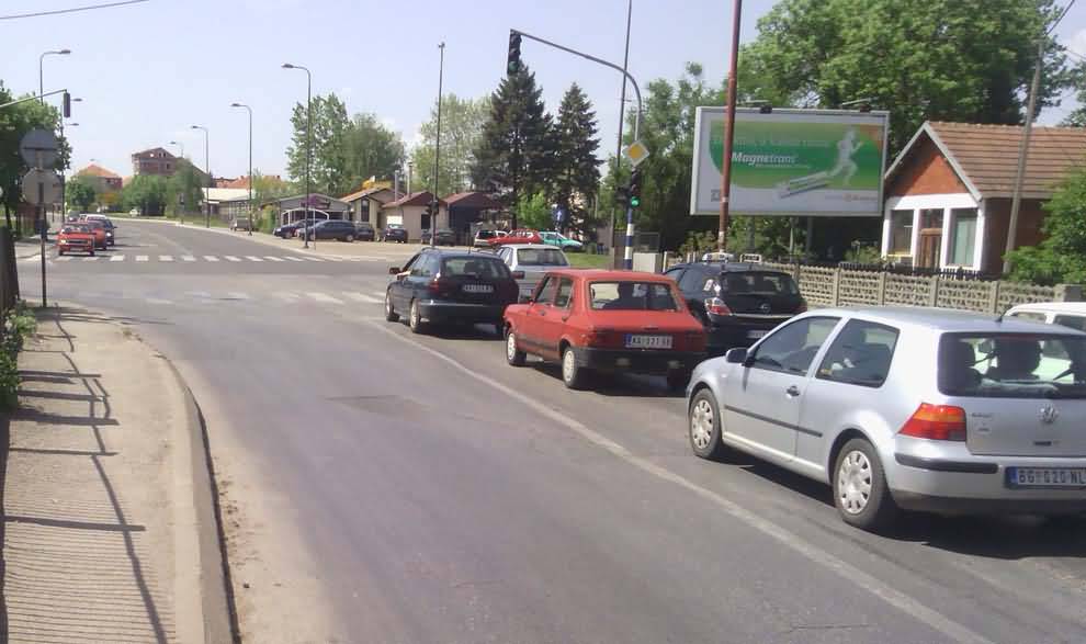 KG A Kragujeva M Vlajica Suke i Beogradska 5x2,4m kod NIS petrola hotela Zeneva elktosumadije(1)