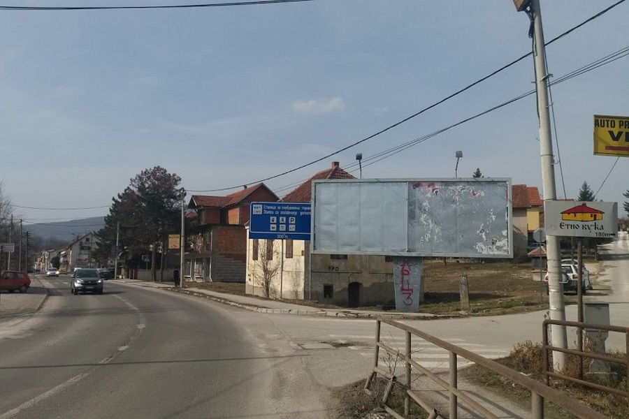 Ulaz u Aranđelovac 8x3m