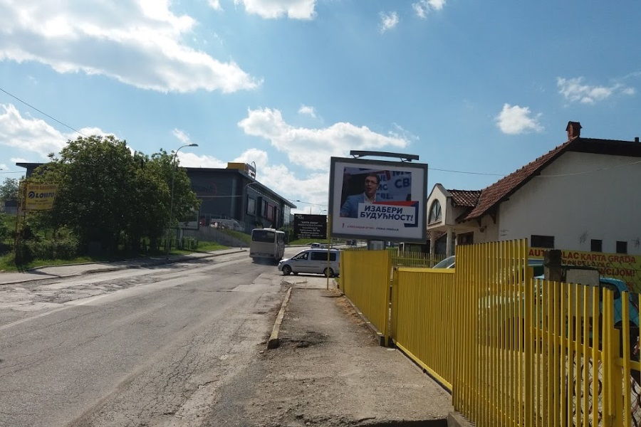 Ulaz u Aranđelovac kod Fortuna centra 4x3 A